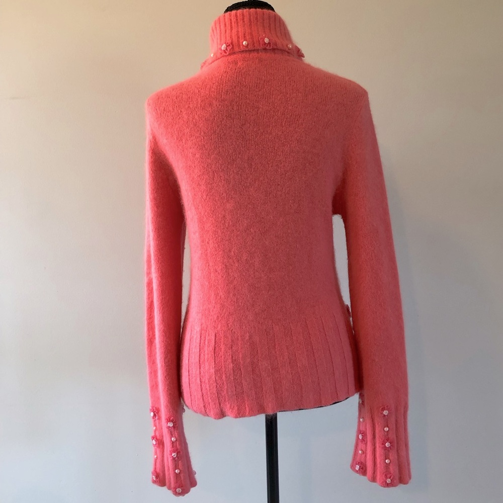 Women’s Vintage Pink Angora Turtleneck Sweater with Flower Pearl Accents size S - Picture 8 of 12